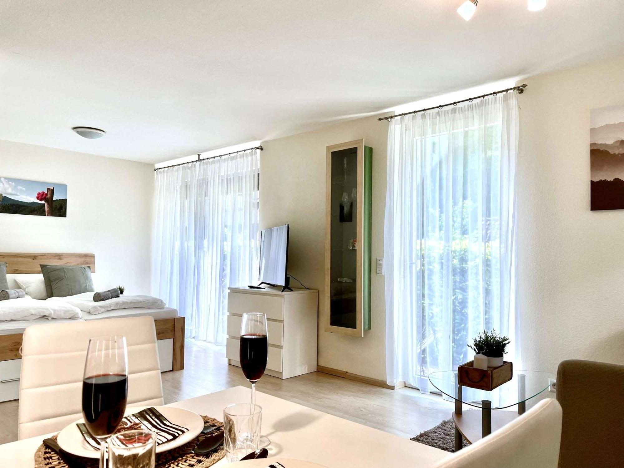 Relaxapartments Black Forest Diamond Direkt An Der Hornberger Freilichtbuehne - Sonnenterrasse Mit Blick Auf Das Hornberger Schloss, Schnelles Internet, Fuer Bis Zu 2 Personen ภายนอก รูปภาพ